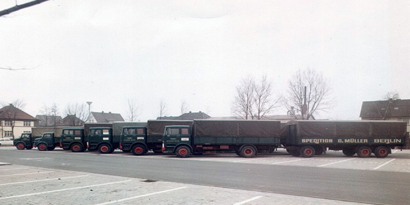 1975 - Fernzüge abfahrbereit nach Berlin